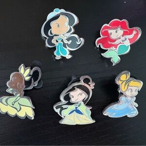 Disney Princess Pin Set - Ariel cinderella, Mulan, Jasmine and Tiana
